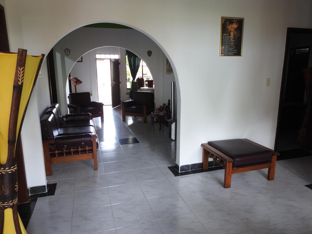 Hostal La Sultana 산타 로사 데 카발 외부 사진